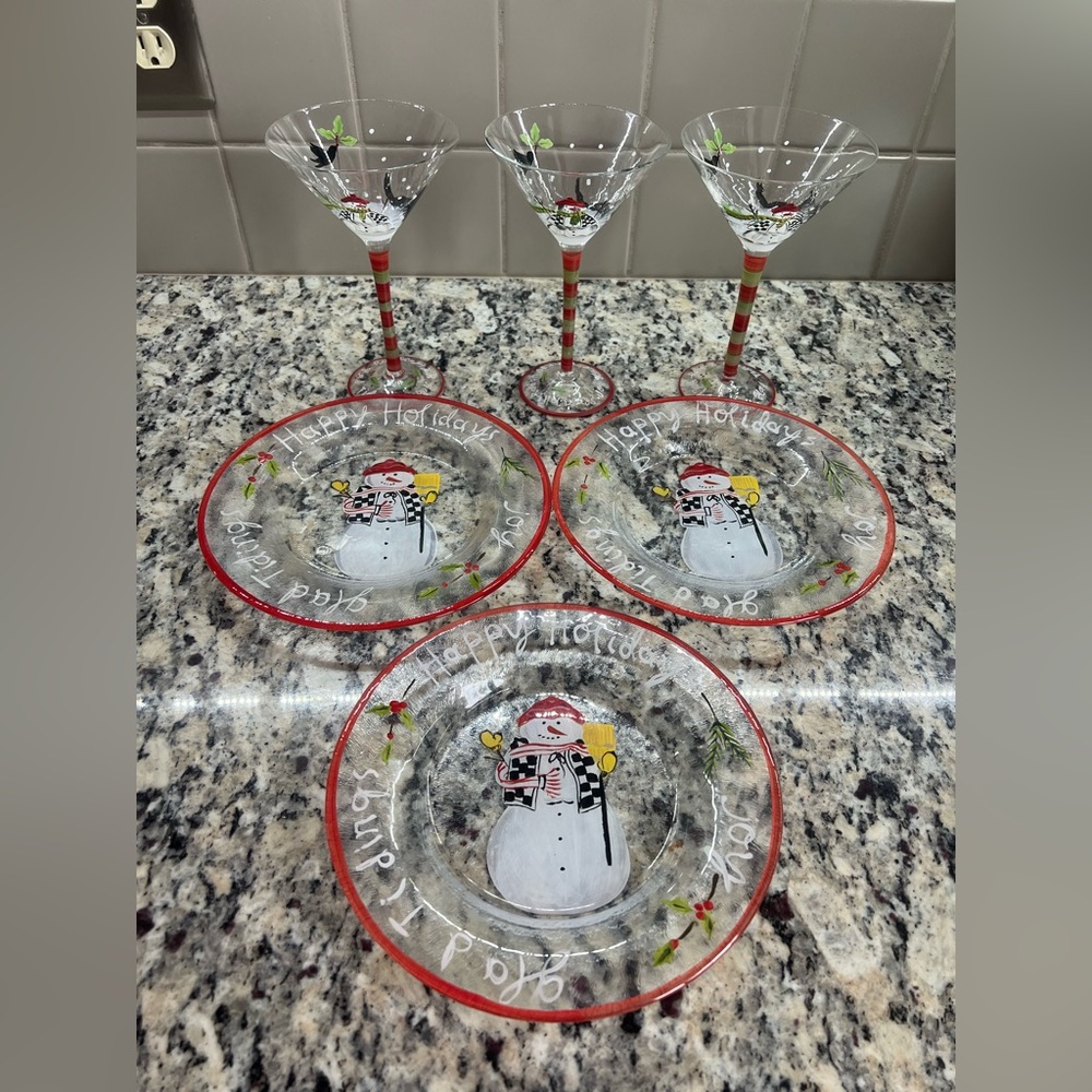 Festive Snowman Holiday Glassware Set